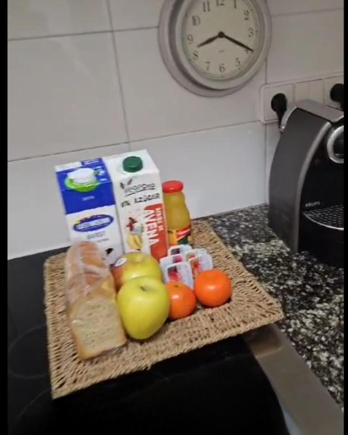 Acogedor Apartamento Girona Centro Apartment Luaran gambar